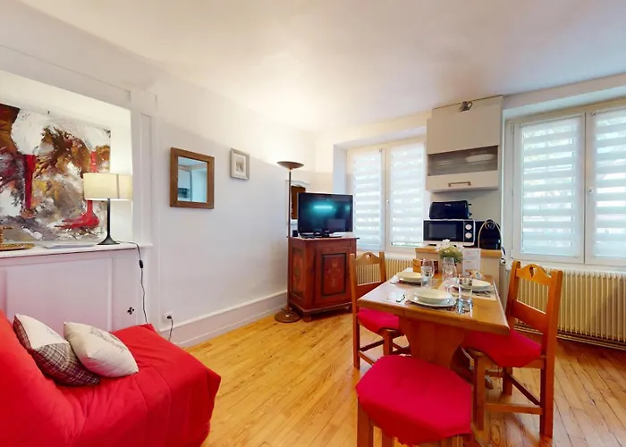 Le Clos Bartholdi Apartment *